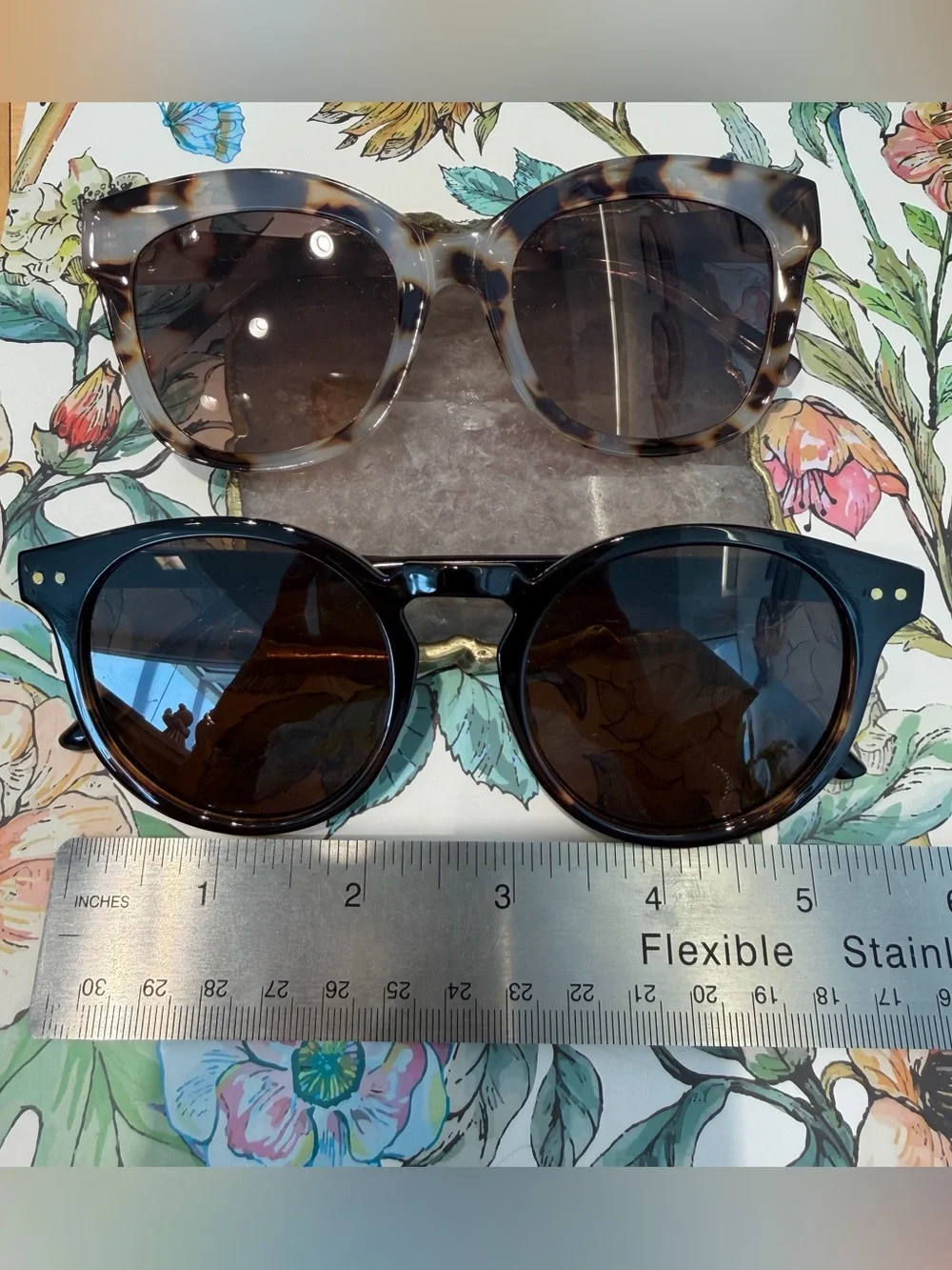 LOT Two-Pairs of LOFT Brand Sunglasses Bundle Gray Tortoise & Black Frames